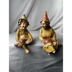 Vintage Tom Clark Gus and Julie Gnomes Pair of Shelf Sitters Both are Signed